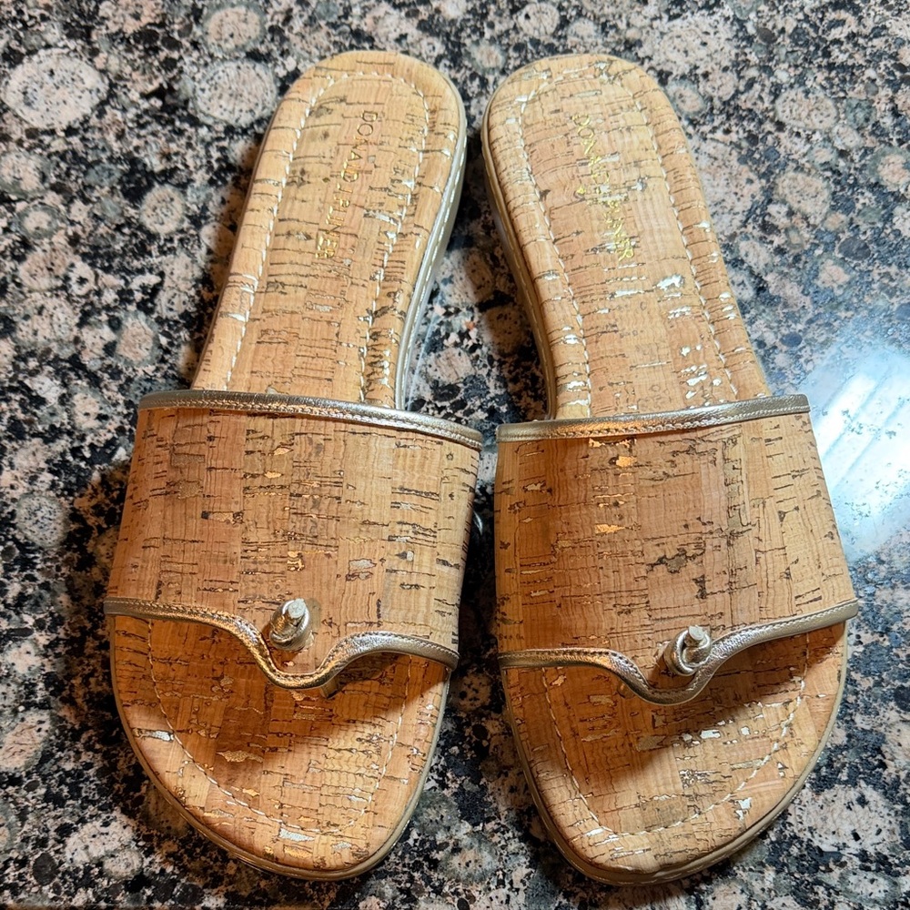 Donald J. Pliner Cork Footbed Sandals 9.5M - Picture 2 of 6